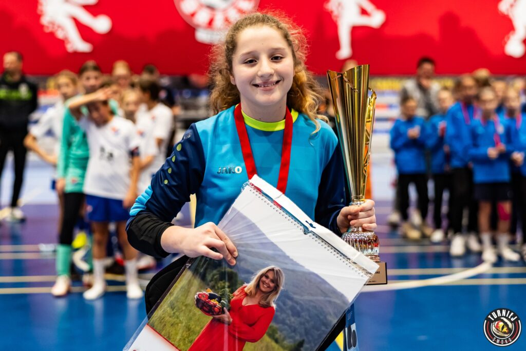 turniej smoka 2013 dziewczynki ..